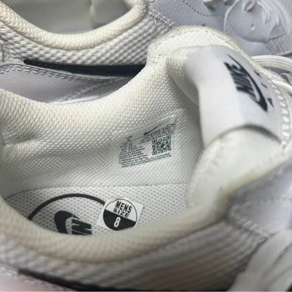 Nike Air Max Excee Sneakers Men’s Size 8 White Grey Black Tennis Shoes
