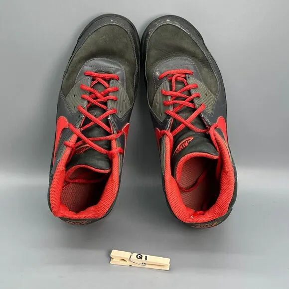 Nike Air Max Mens 9 Vintage Black Red Athletic Running Sneakers Lace-Up High Top