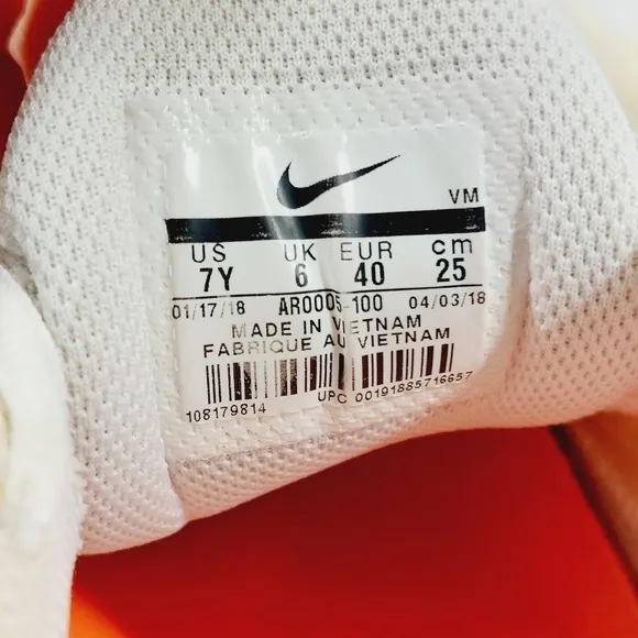 Nike Air Max Plus TN SE BG Running Trainers Sneakers Shoes B128