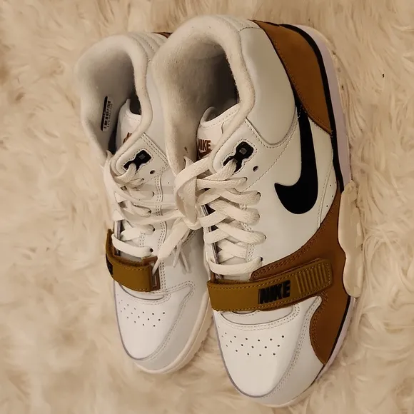 NIKE Air Trainer 1 Bronzine Men Sneakers Shoes Size 8 new no tag No Box