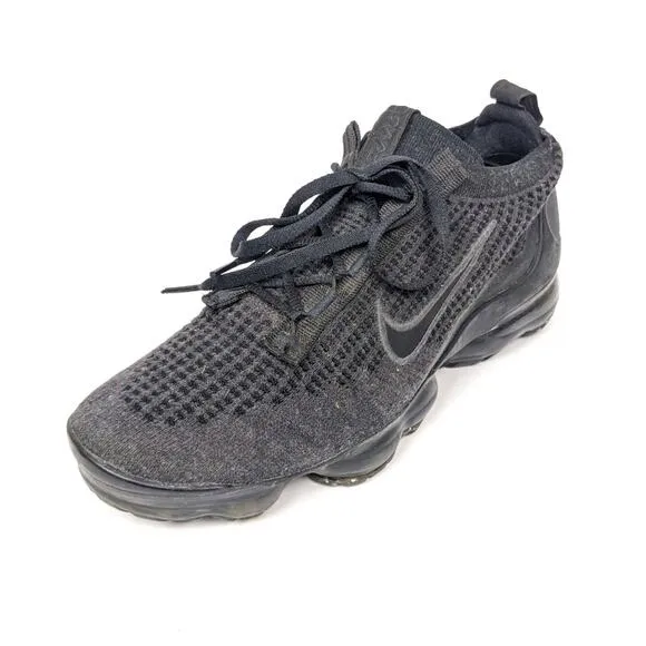 Nike Air VaporMax 2021 Flyknit Triple Black Tennis Shoes Size 8.5