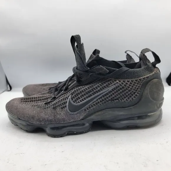 Nike Air Vapormax FK Flyknit 2021 Mens 9.5 Black Athletic Shoes DH4084-001