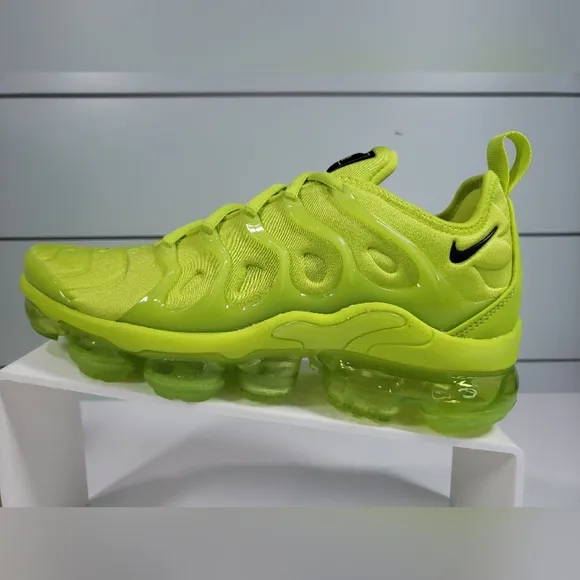 Nike Air VaporMax Plus Tennis Ball DX1784-300 Neon Green Running Shoes Women 6.5