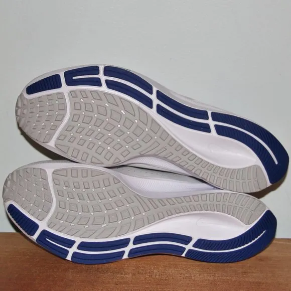 Nike Air Zoom Pegasus 38 Kentucky Wildcats Running Shoes Mens 9
