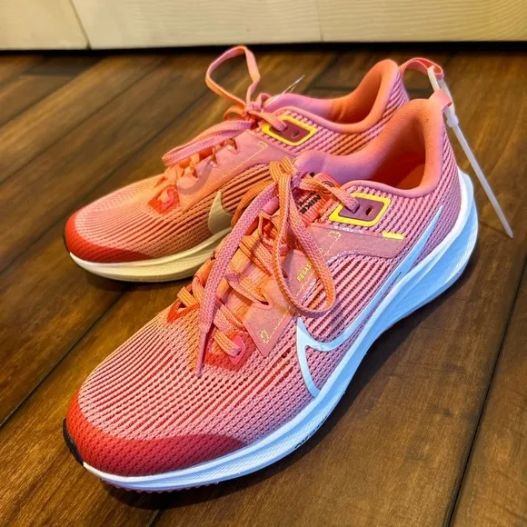 Nike Air Zoom Pegasus 40 Kid’s Road Running Shoes Dusky Pink NEW