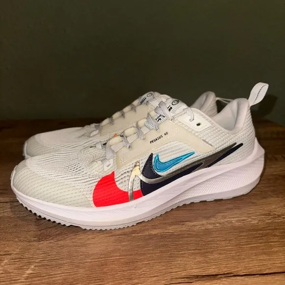 Nike Air Zoom Pegasus 40 PROlder Kids' Road Running Shoes size 6Y /7.5 women’s
