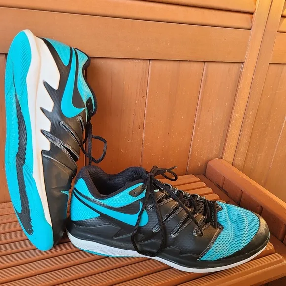 Nike Air Zoom Vapor X HC Men’s Tennis Shoes, Size 13, AA8030-101 Gamma Blue