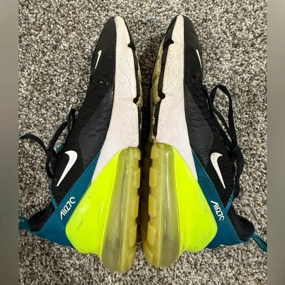 Nike airmax 270 black spruce volt colorway, youth size 5
