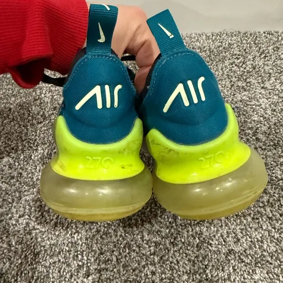 Nike airmax 270 black spruce volt colorway, youth size 5