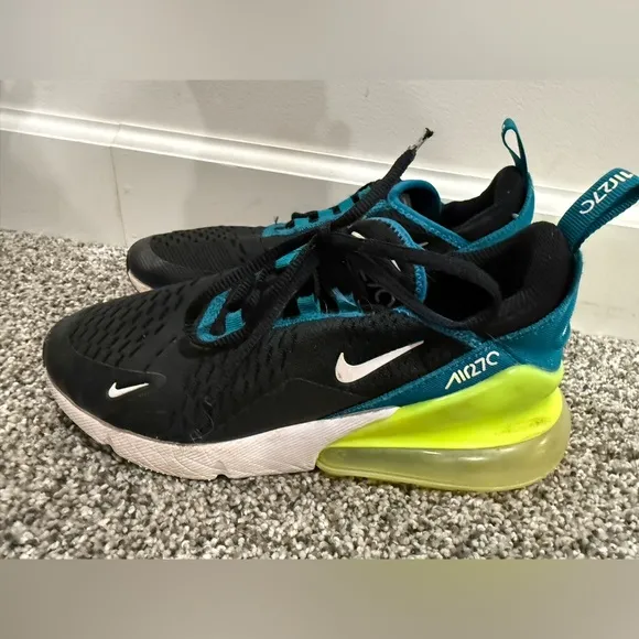Nike airmax 270 black spruce volt colorway, youth size 5