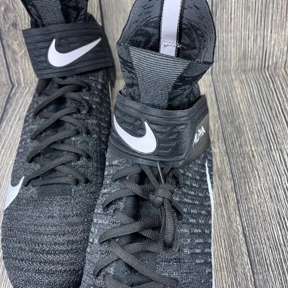 Nike Alpha Menace Elite 2 Flyknit Black/Dark Grey/White Mens 13 AO3374-001