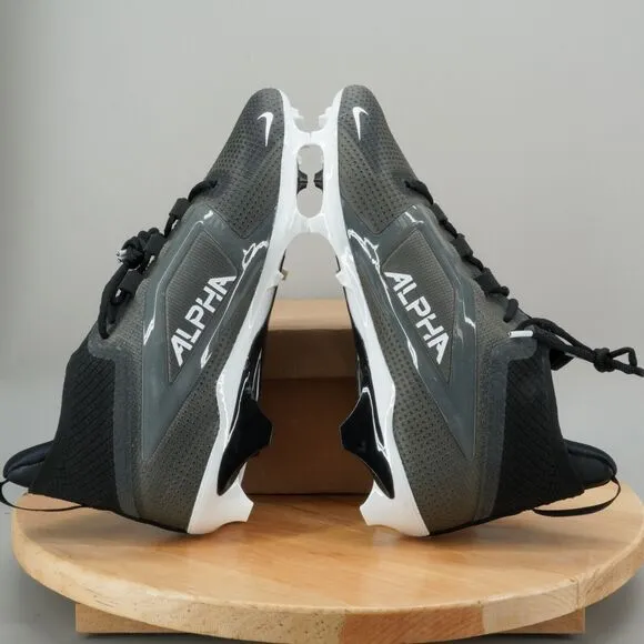 Nike Alpha Menace Elite 4 Mens Size 12 Football Cleats Black White Athletic NEW