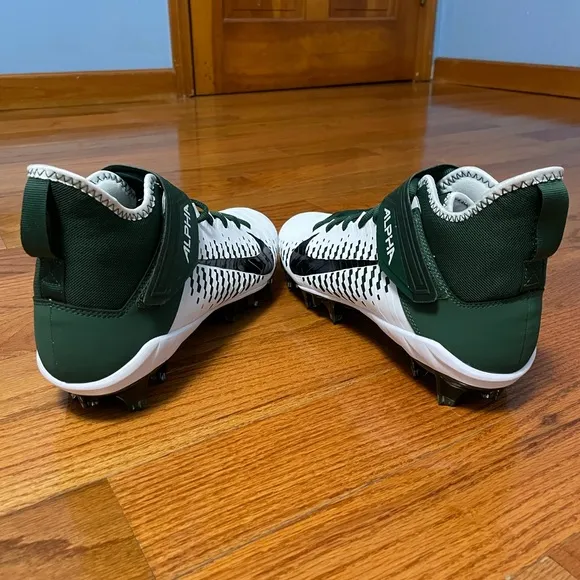 Nike Alpha Menace Pro 2 Mid Green White Football Cleats, Size 11.5 BV3945-107