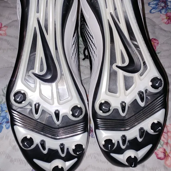 Nike Alpha Men's Cleats Shoes Size 11
