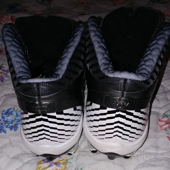 Nike Alpha Men's Cleats Shoes Size 11