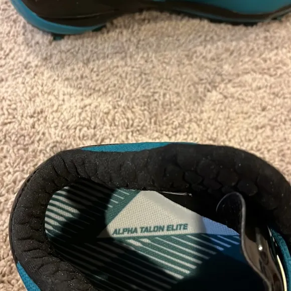 Nike Alpha Talon Elite Football cleats shoes new Eagles color 534769 415 Mens 15