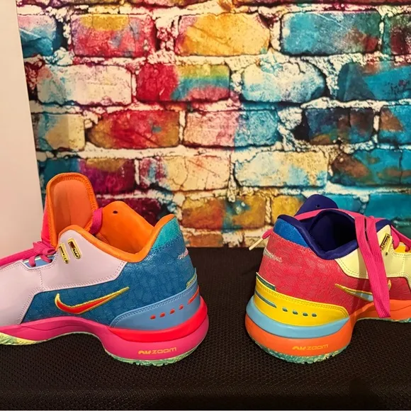 Nike Athletic Shoes ~ Vibrant Design