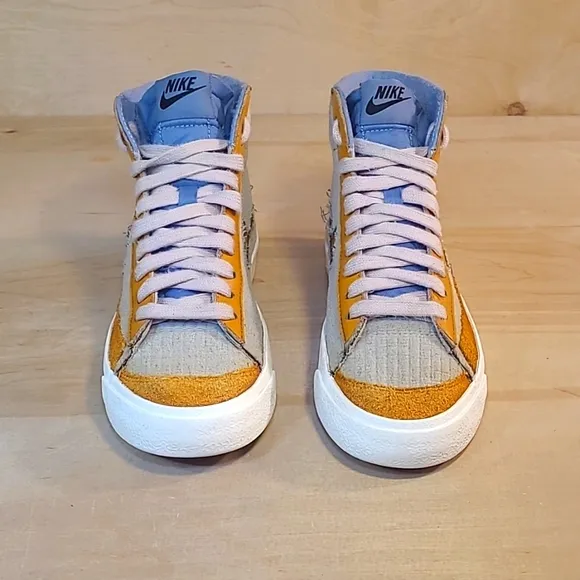 Nike Blazer 77 High-Top Corduroy Suede And Leather 5.5 Mens/7 Womens Sneakers