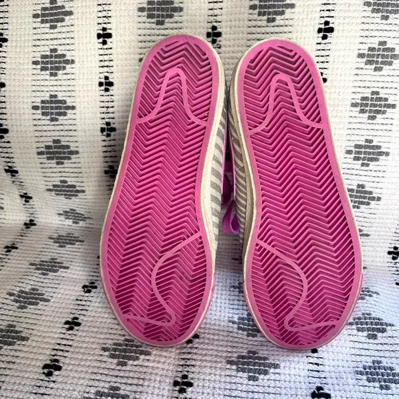 NIKE Blazer High Top Opal Rose Metallic Good, Women’s size 7