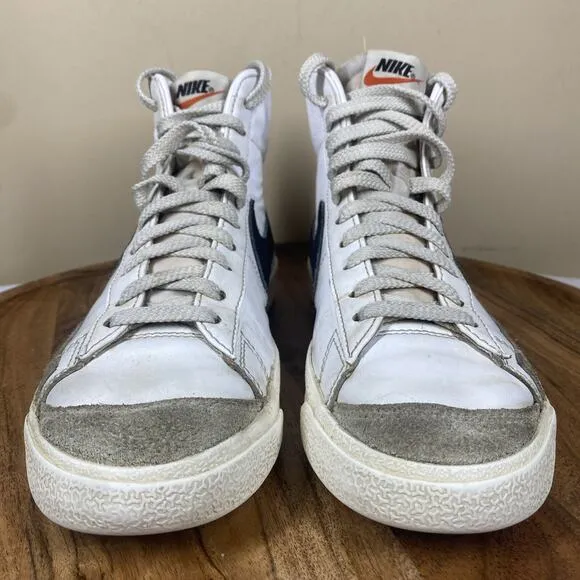 Nike Blazer Mid 77 Vintage Womens White And Black Size 8.5 High Top Shoes