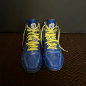 Nike Blue and Yellow Athletic Shoes High-Top Design