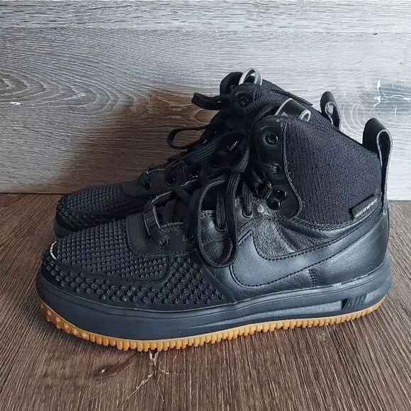 Nike Boys Black Lunar Force 1 Duckboot Shoes Size 6.5 Youth Lace Up High Top