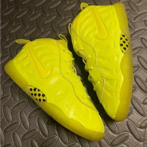 Nike Foamposite Pro Volt Green size 9c toddler shoes CLEAN