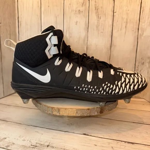 Nike Force Savage Pro D Black White Men’s Football Cleats Size 13 EUC