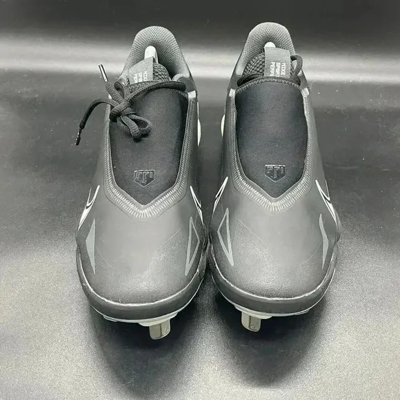 NIKE FORCE ZOOM TROUT 8 PRO METAL SZ 9 BASEBALL CLEATS New BLACK CZ5915-010