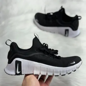 Nike Free Metcon 6 Black White Womens Training Shoes FJ7126-001 VNDS Sz 7.5