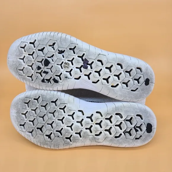 Nike Free Run Flyknit 2018 Men's Road Running Shoes Size 9