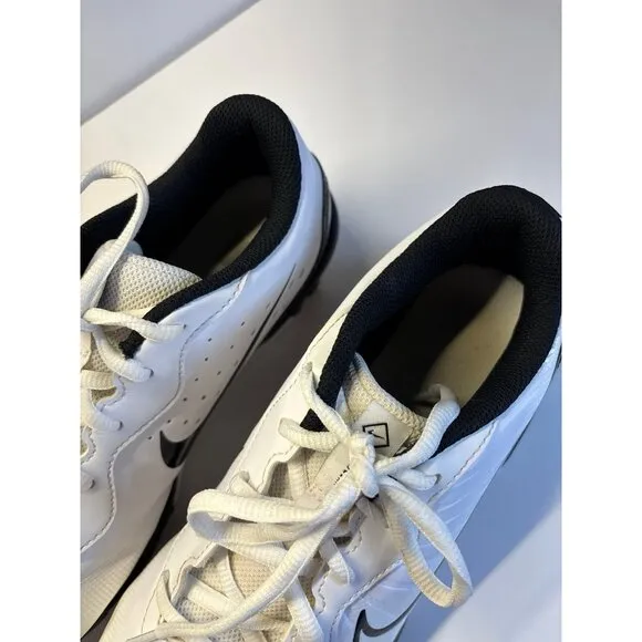 Nike Herache  Diamond Fast Flex baseball cleats (size 8)