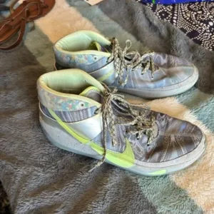 Nike Hi Top Sneakers