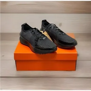 Nike Interact Run Mens Road Running Shoes Size 11 FQ7769-001 Black Anthracite