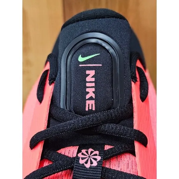 Nike Journey Road Hot Punch Green Strike Women's Athletic Shoes Size 11