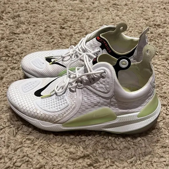 Nike Joyride NSW Setter sneakers Men's 9.5 Barely Volt Tennis Shoes