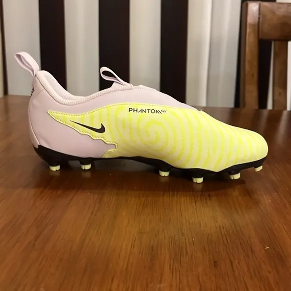 Nike JR Phantom GX Academy FG/MG Cleats Shoes DD9549 705 boys girl Size 6Y Youth