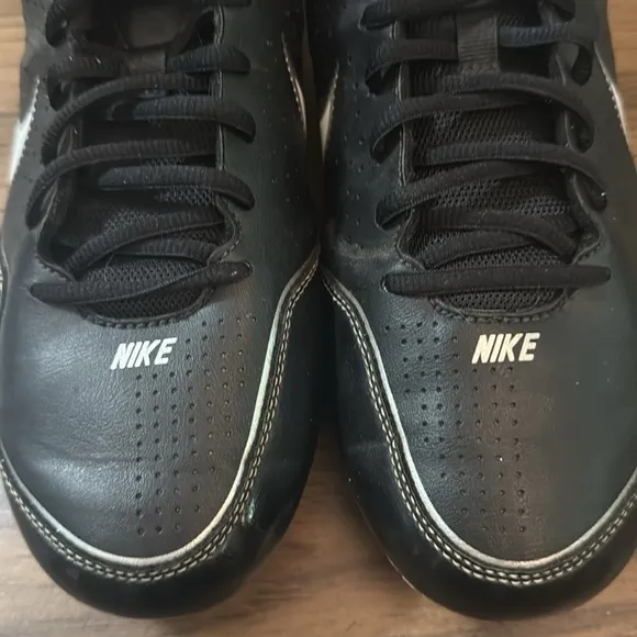 NIKE Keystone 3/4 BASEBALL CLEATS- Size 10.5