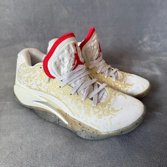 Nike Kid’s Jordan Zion 3 Training Size 4,5 Y White/Tan |DV3869-106|