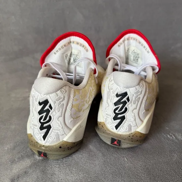 Nike Kid’s Jordan Zion 3 Training Size 4,5 Y White/Tan |DV3869-106|