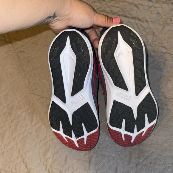 Nike Kid’s Youth Navy and Red Star Runner 4 Road Running Slip On/No Tie Shoes