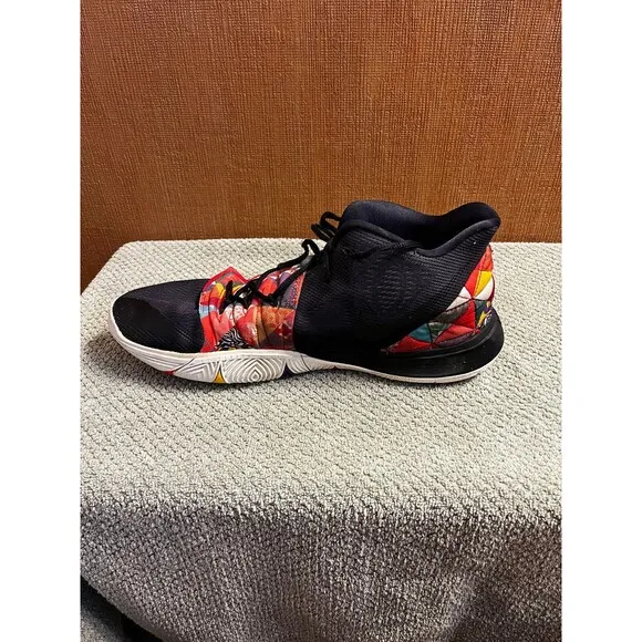 Nike Kyrie 5 Chinese New Year 2019 Size 14 AO2198-010
