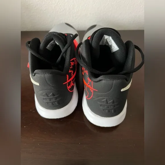 Nike Kyrie Flytrap 4 “Orbit Grey” Basketball Shoes - Size 7Y