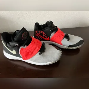 Nike Kyrie Flytrap 4 “Orbit Grey” Basketball Shoes - Size 7Y