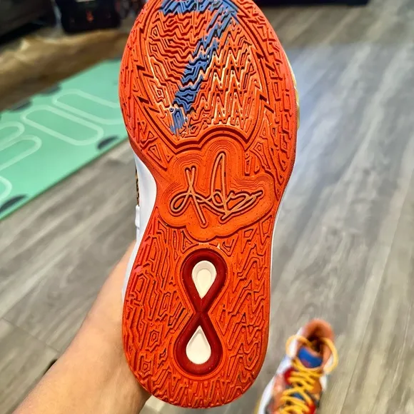 Nike Kyrie Irving tennis shoes used 1x outside