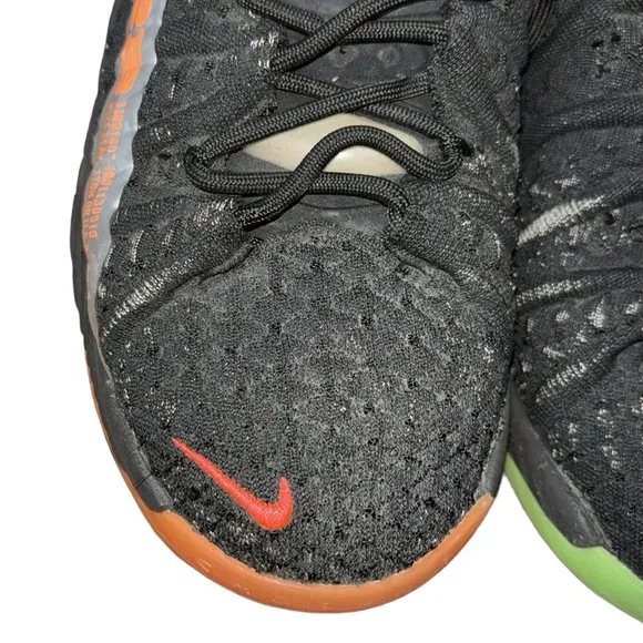 Nike Lebron 18 GS Black Bright Crimson, Size 5.5 Y