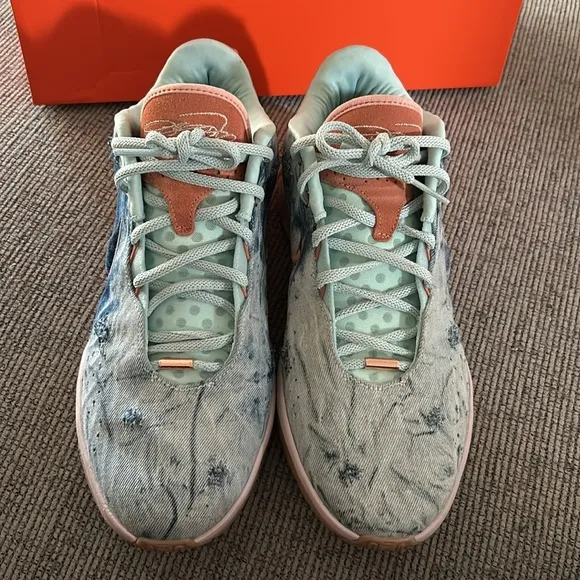 Nike LeBron XXI blue and White tie dye distressed Sneakers size 13 like new