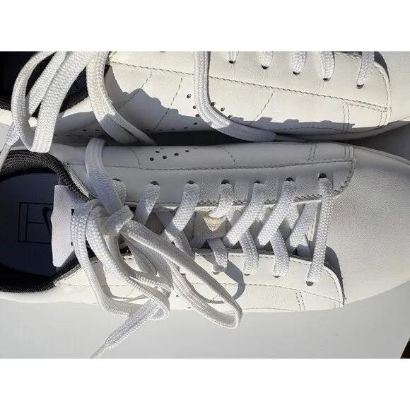 Nike Life Style Tennis Sneaker Shoes Women’s Size 8.5 Style 725111-100