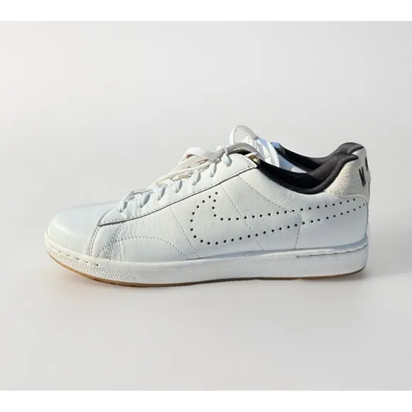 Nike Life Style Tennis Sneaker Shoes Women’s Size 8.5 Style 725111-100