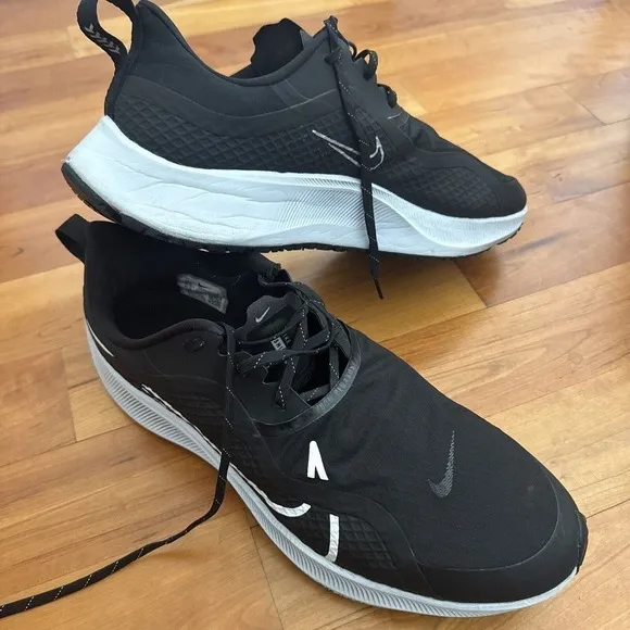 Nike Men Air Zoom Pegasus 37 Shield Shoes CQ7935-002 size 14 Road Running